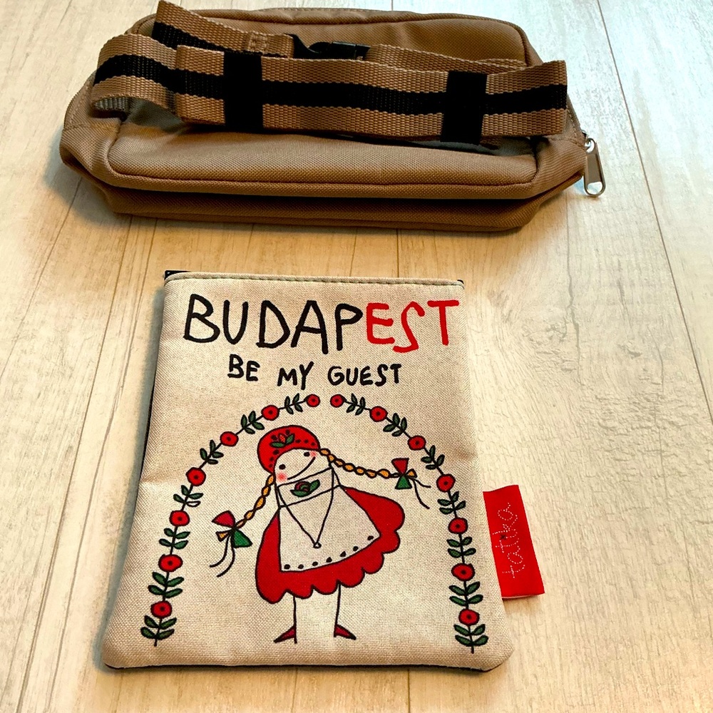 Set of Two Pouches NWOT